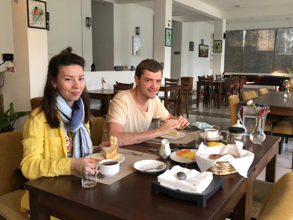 Kandy Rivers Edge Nature Resort Екстер'єр фото