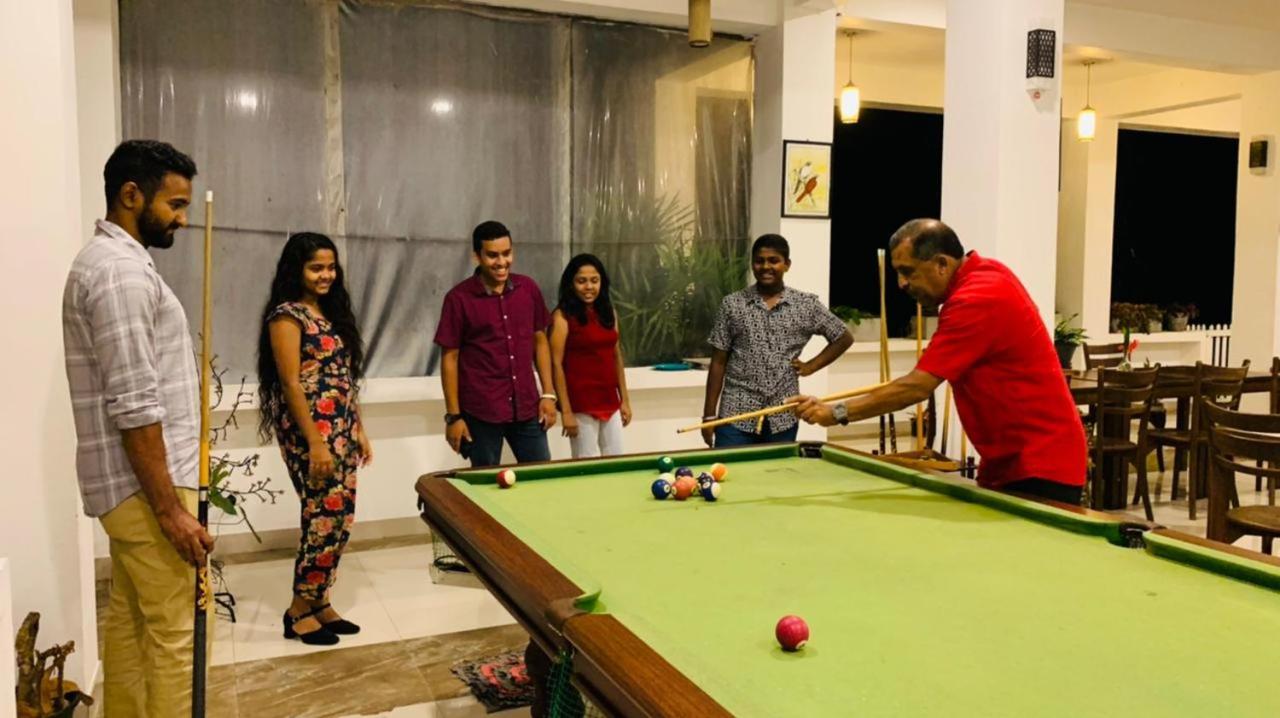 Kandy Rivers Edge Nature Resort Екстер'єр фото
