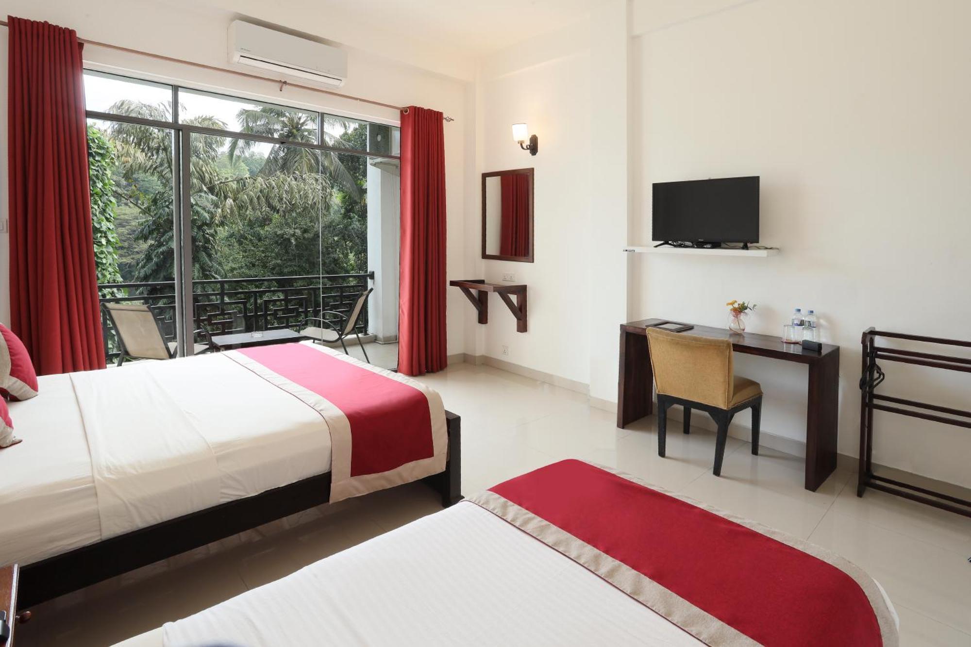 Kandy Rivers Edge Nature Resort Екстер'єр фото