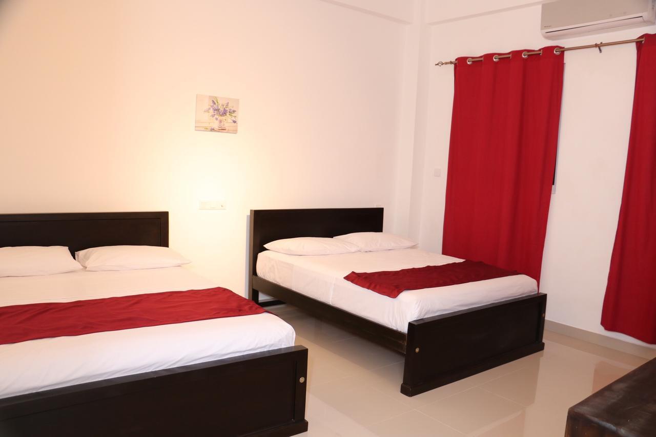 Kandy Rivers Edge Nature Resort Екстер'єр фото